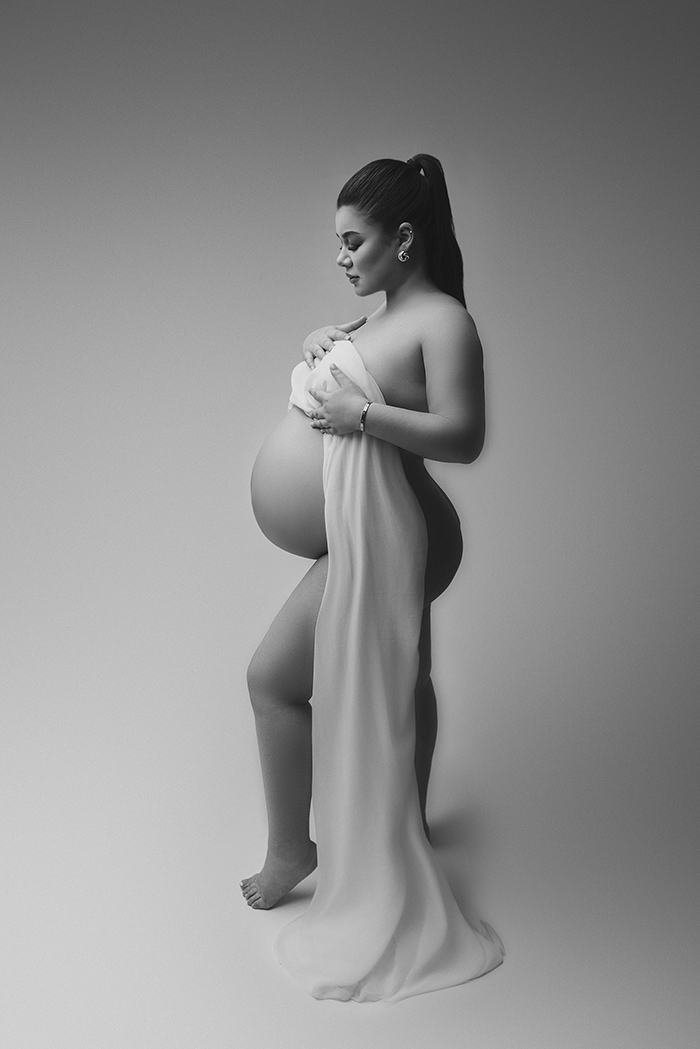 shooting-photo-grossesse-photographe-noiret-blanc-lille-studio-omp-8