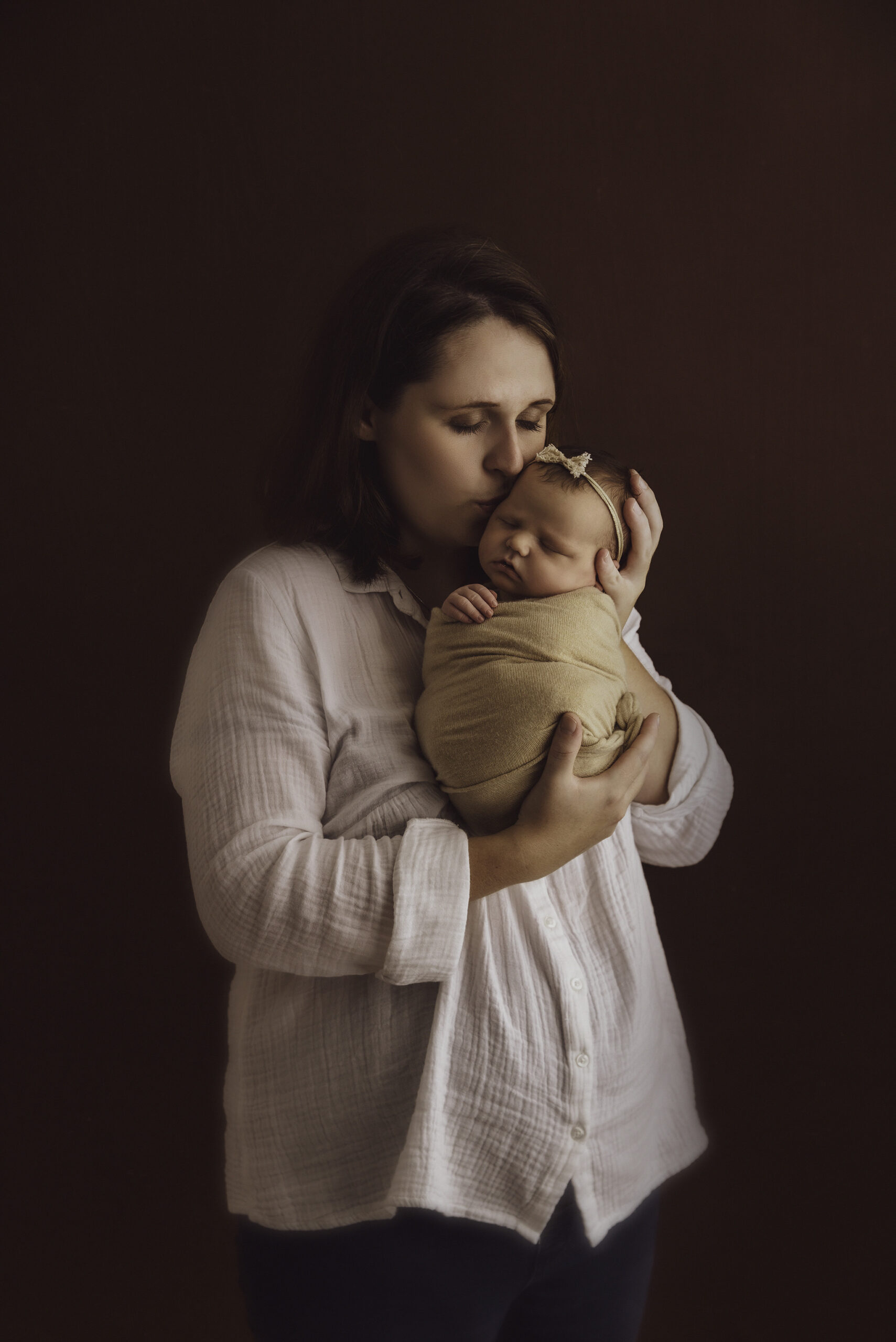 séance naissance - portrait parent - maman - formation photographe nouveau-né - workshop - newborn - One Moment Photographie - 561 copie